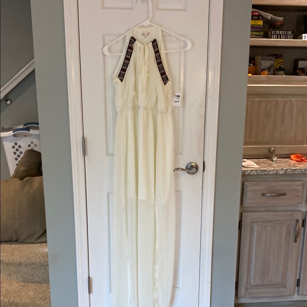 Charlotte Russe Cream Halter Maxi Sundress